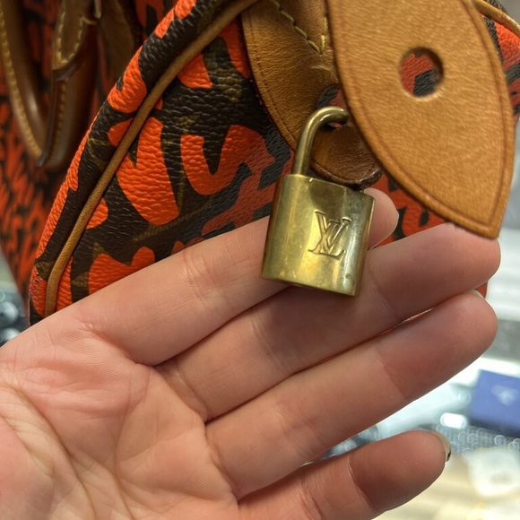 Louis Vuitton Stephen Sprouse - Picture 9 of 11